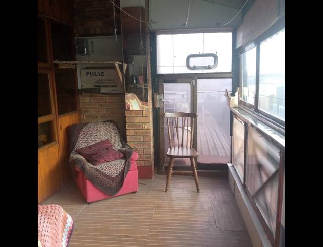 1 BEDROOM PROPERTY TO RENT IN ROCKLANDS